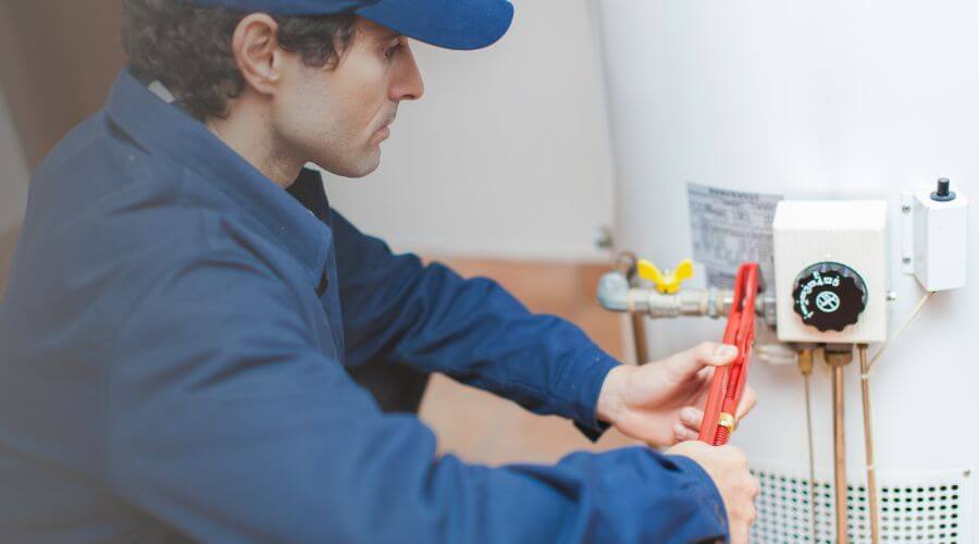 Professional septic pumping service in Castalia, IA